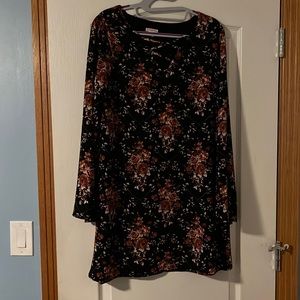 Xhilaration Shift dress Size M